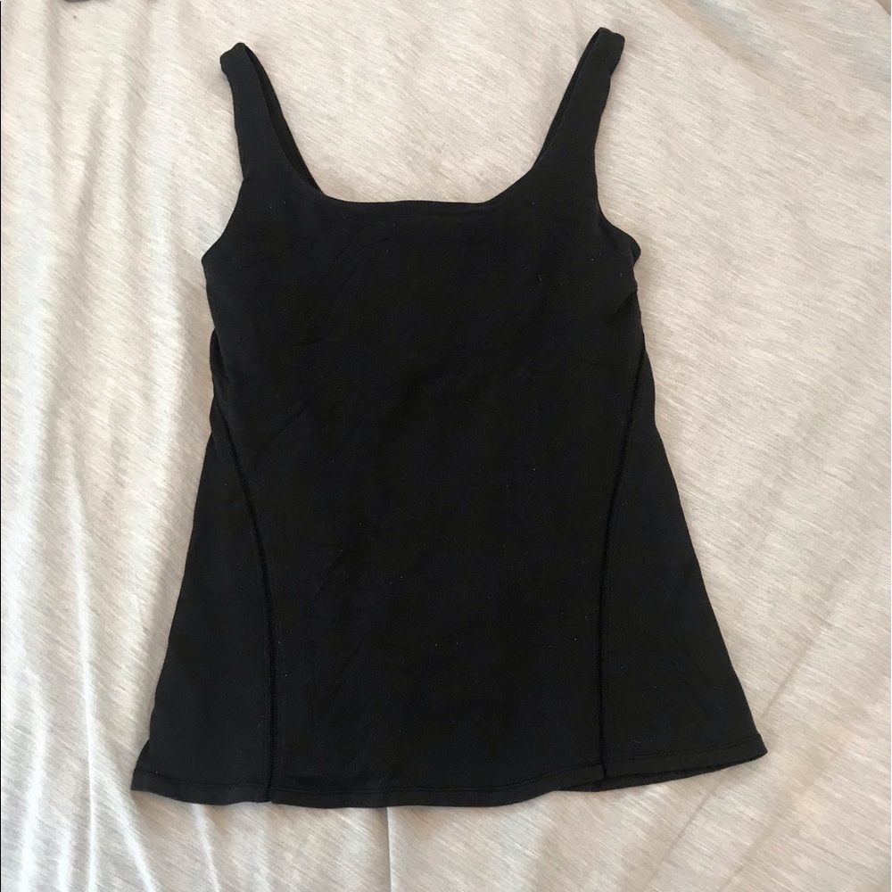 LULU LEMON black fitted yoga tank w/ bra - 6